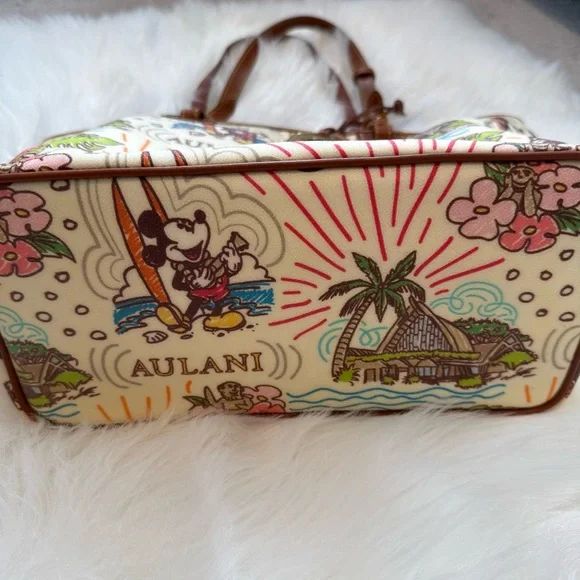 Disney Dooney & Bourke Aulani Exclusive Sketch Tote - Picture 5 of 12
